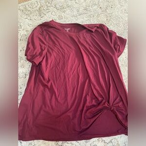 Old Vavy athletic shirt